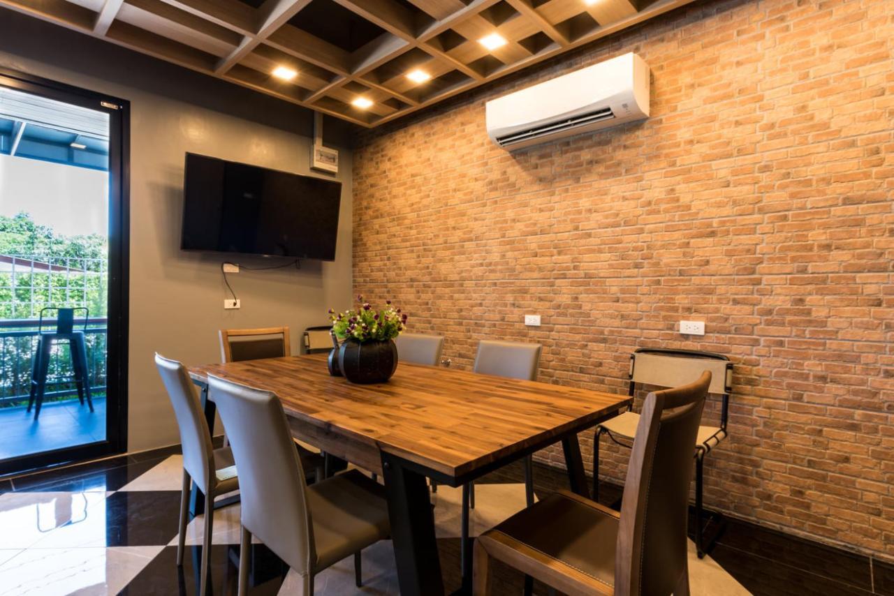 Apartment Premiercondo Chonburi พรีเมียร์คอนโด ชลบุรี