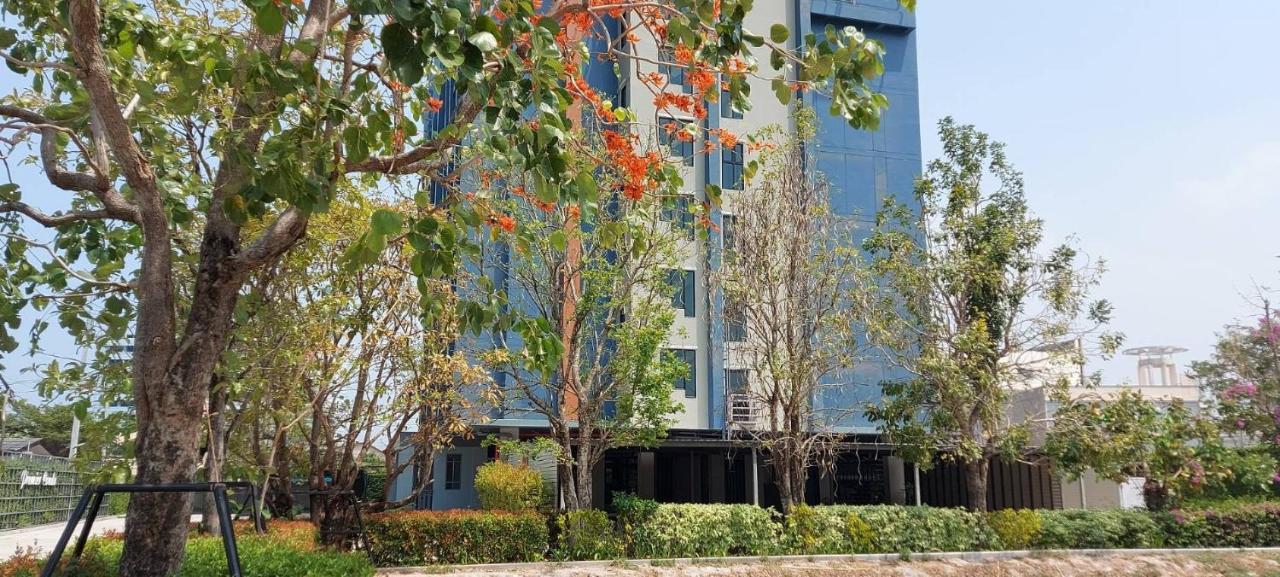 Premiercondo Chonburi พรีเมียร์คอนโด ชลบุรี Apartment